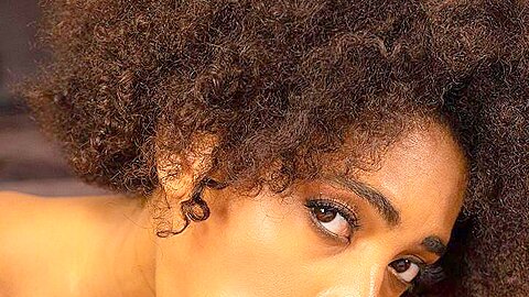 Ebony Chick Needs A Big Dick With Ricky Rascal And Luna Corazon