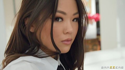 Jasmine Wilde, Damon Dice And Lulu Chu - Pussy Whiplash
