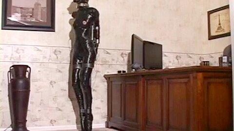 Excellent Sex Clip Electricity Play Hot Youve Seen - Charlotte Brooke :: Latex bondage woman in gas mask chains
