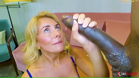 New Blonde Milf Xx