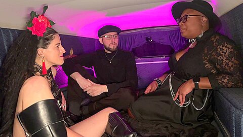 Goth Play Threesome - Vanessa Cliff