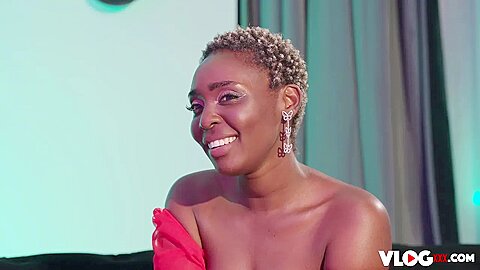 Zaawaadi - Busty Ebony Receives Bts Pounding